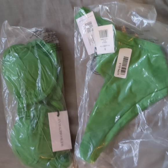 WeWoreWhat Ruched Claudia Delilah Bikini Set - Picture 6 of 6